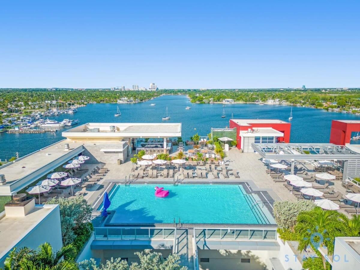 Lx Oasis Beachfront-Rt Infinity Pool Hollywood Exteriör bild