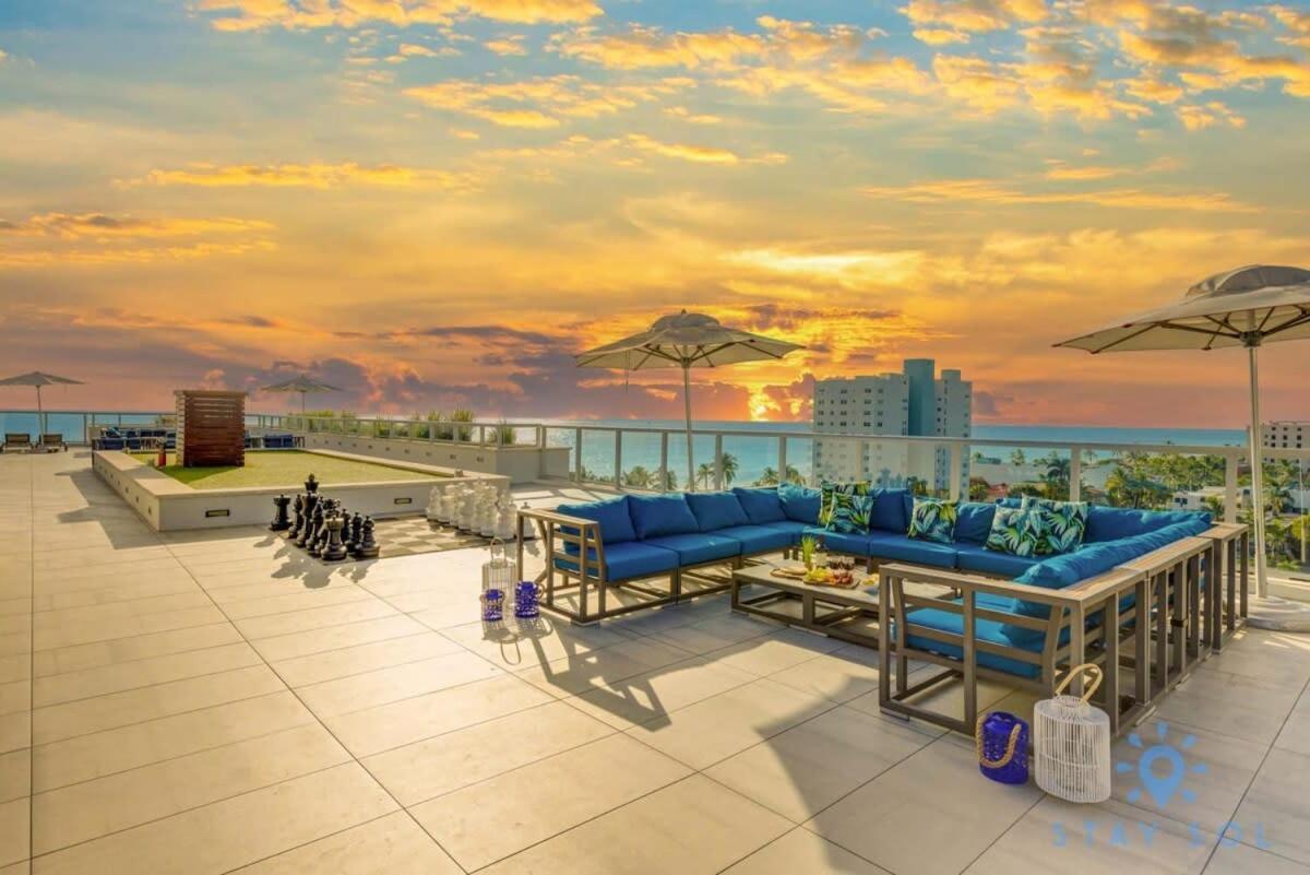 Lx Oasis Beachfront-Rt Infinity Pool Hollywood Exteriör bild