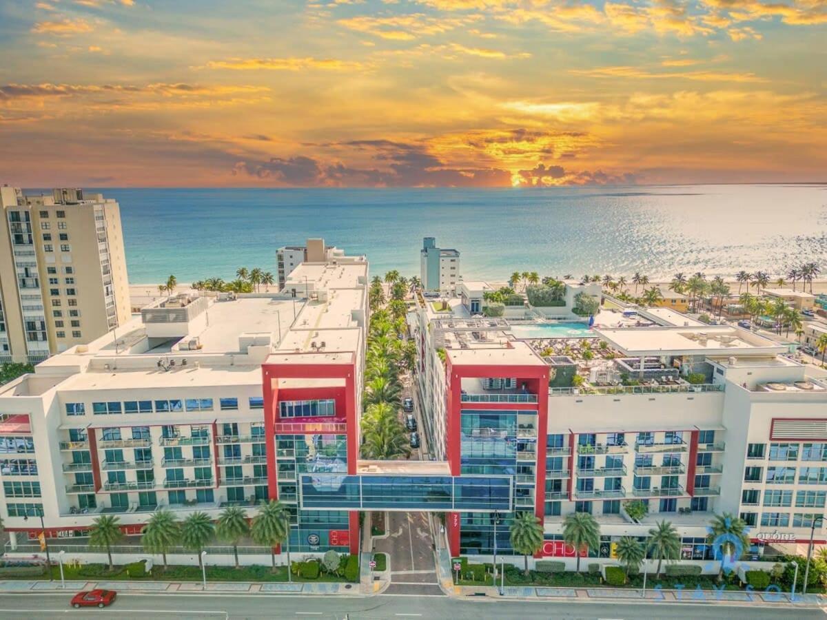 Lx Oasis Beachfront-Rt Infinity Pool Hollywood Exteriör bild