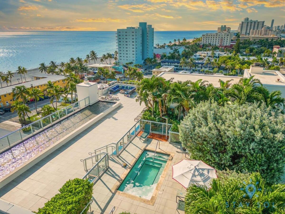 Lx Oasis Beachfront-Rt Infinity Pool Hollywood Exteriör bild